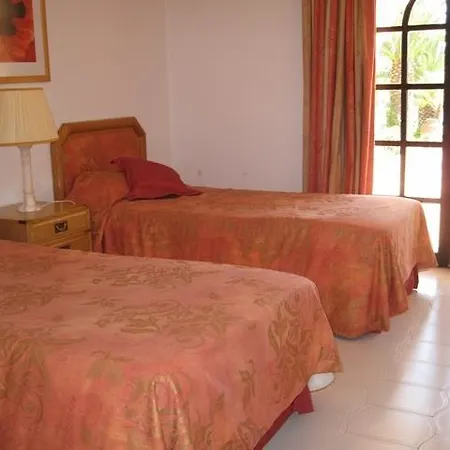 Villa Pescador By Shirley Dunne Quinta do Lago
