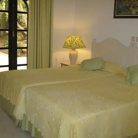 Villa Pescador By Shirley Dunne *